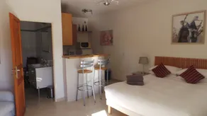 The Lotus Tree Gay Guesthouse - Image 3