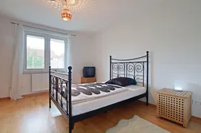 Private Apartment Grahnstraße - Image 2