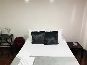 Hotel Luxury House 53 - Image 5