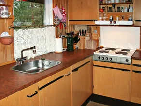Quaint Holiday Home in Aakirkeby near Beach - Image 4
