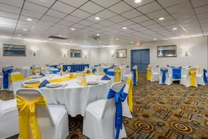 Rodeway Inn Lancaster - Image 4