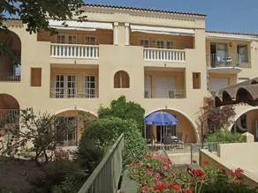 Apartment in Gassin Saint Tropez With Garden, Pool - Image 3