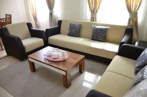 Platinum Residences - Image 2