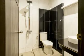 Salam Residence Syariah by OYO Rooms - Image 3