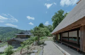 Miyama Futon & Breakfast Thatched Cottages - Image 4