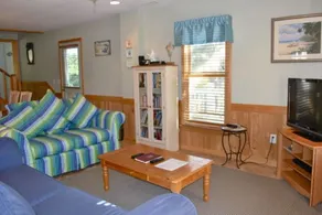 Diamond In The Rough 5 Bedroom Home - Image 3