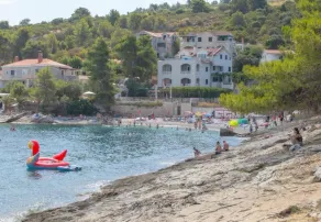 Apartment Damir A1 Postira, Island Brac - Image 3