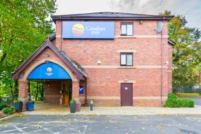 V Lodge Manchester - Image 4