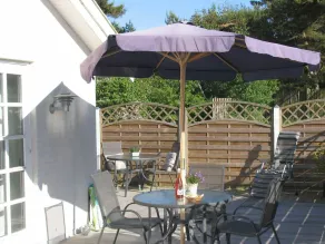 Cozy Holiday Home in Nexo With Terrace - Image 2