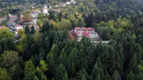 Oreades Suites - Image 4