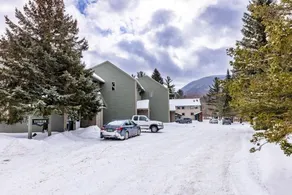 Telemark 5 4 Bedroom Condo by Redawning - Image 3