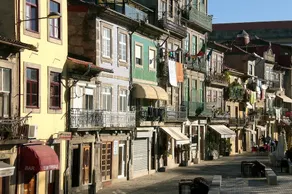 Apartment With one Bedroom in Porto, With Furnished Terrace and Wifi - 2 km From the Beach - Image 5