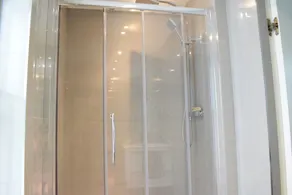 Modern 2 Bedroom Home in Chelsea - Image 3