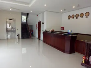 Thai Hoang Gia Hotel - Image 5