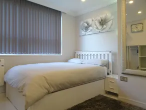 Apartment 39 - Image 2