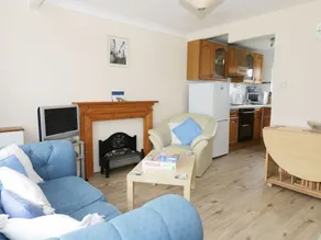 158 Beach Road Chalet Park - Image 5
