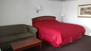Americas Best Value Inn-McKinney - Image 4