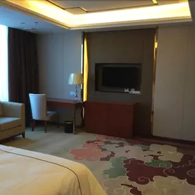 Yifang Holiday Hotel - Image 3
