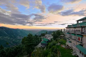 Bhurban Continental Golden Suite - Image 4