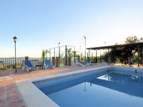 Comfortable Cottage in Periana With Swimming Pool - Image 4