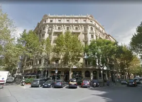 Design Guestroom Barcelona Arc de Triomf - Image 4