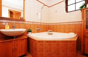City Garden Apartments & Wellness - Image 5
