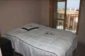 Sierra Cortina Apartment - Image 2