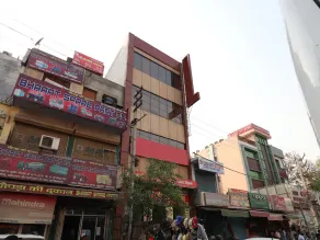 OYO New Hotel Rajwada - Image 3