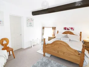 Meadow Farm - Image 4