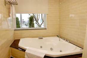 Nam Hung Hotel - Image 3