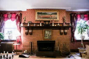 Brownsville Road House Bed Breakfast - Image 3