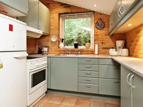 Cozy Holiday Home in Højby Amidst Lush Green Forest - Image 4
