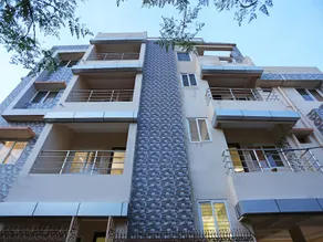 OYO 10339 SR Corporate Guest House - Image 5