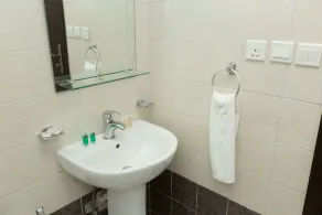 Wazan Hotel - Image 5
