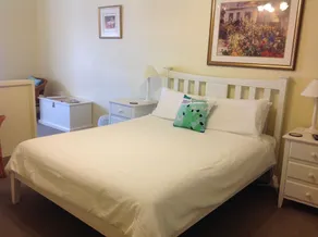 Emeu Inn Bed & Breakfast - Image 2