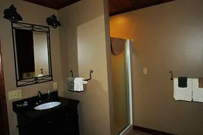Bear Lodges & 131 Main Street - Image 3