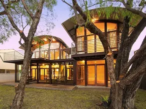 Paradise - Image 4