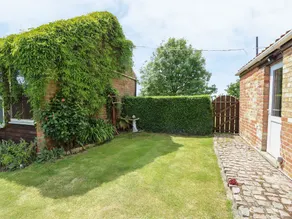Poppy Cottage - Image 2