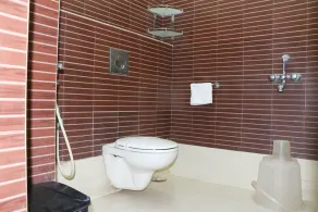 Ulo Sai Jayanth Guest House - Image 2