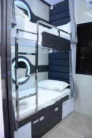 Ocean Dormitory - Image 4