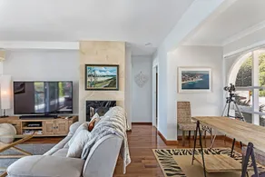 Phuza Maningi, 17 Myan Close - Image 2