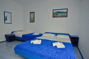 Apartments Cenic - Image 3
