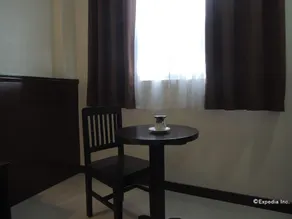 Days Hotel by Wyndham Cebu-Toledo - Image 3