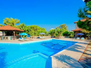 Beautiful Villa With Pool and Tennis Court at Agia Pelagia NW - Image 3