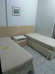 Hotel Gloria - Image 1