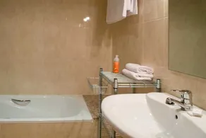 Aparthotel Mar Blava - Image 2