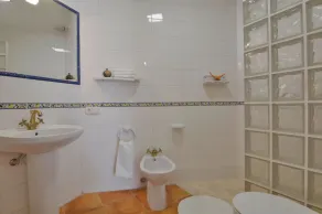 Sineu Mallorcan Renovated Holiday House - Image 5