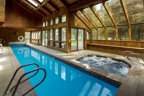 Yellow Pine 37 Holiday Home - Image 4