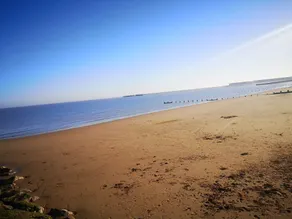 Lovely 2-bed Caravan in Walton on the Naze - Image 3