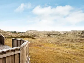 Spacious Holiday Home in Fanø Near Beach - Image 4